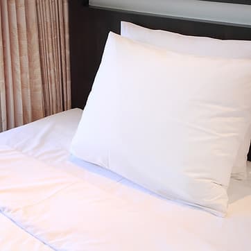 Hotel bed pillows